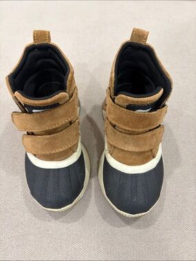 Sorel Kids Brown Suede & Black Rubber Duck Boots